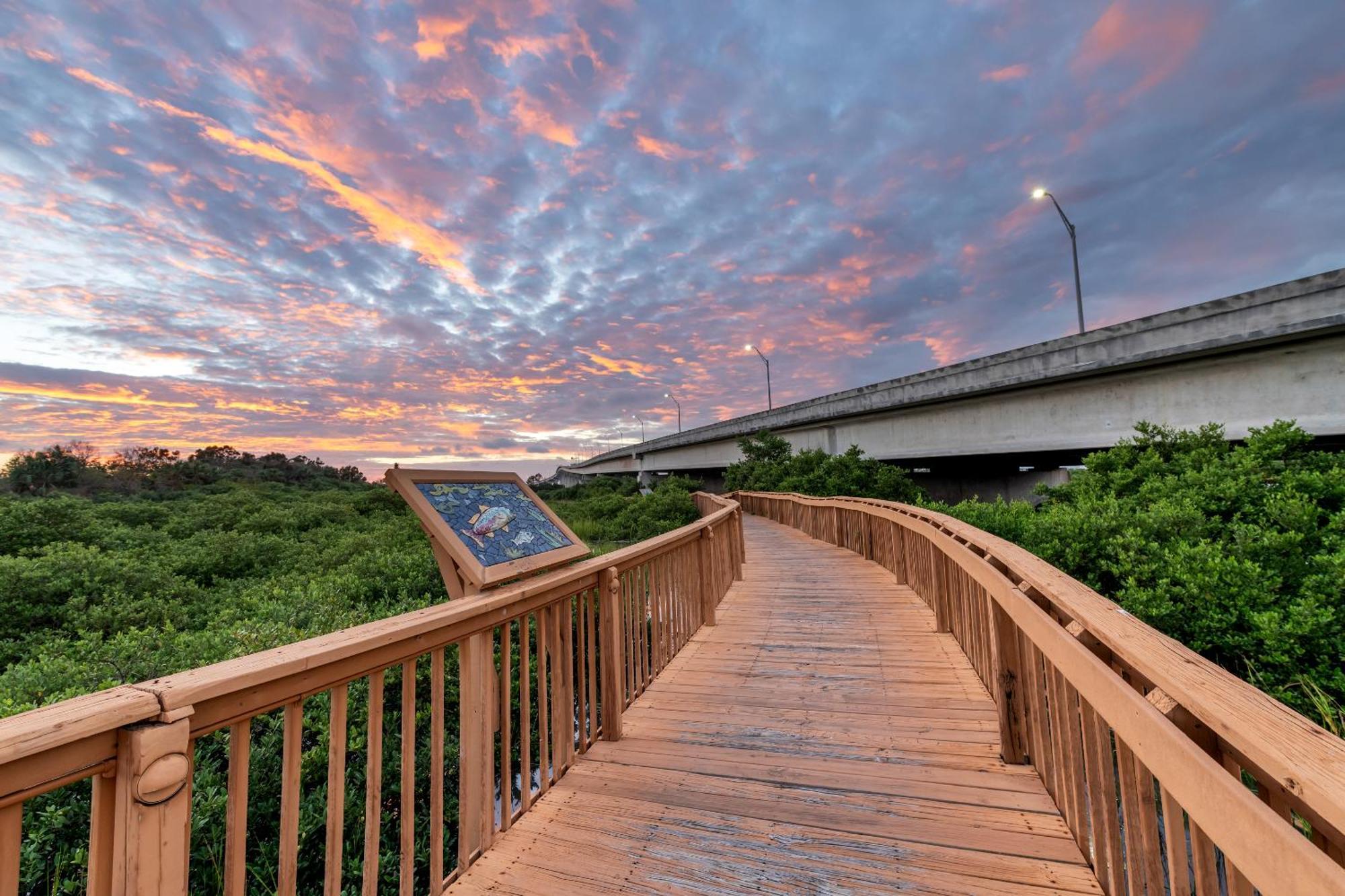 Ocean Sands Beach Inn (Adults Only) St. Augustine Buitenkant foto
