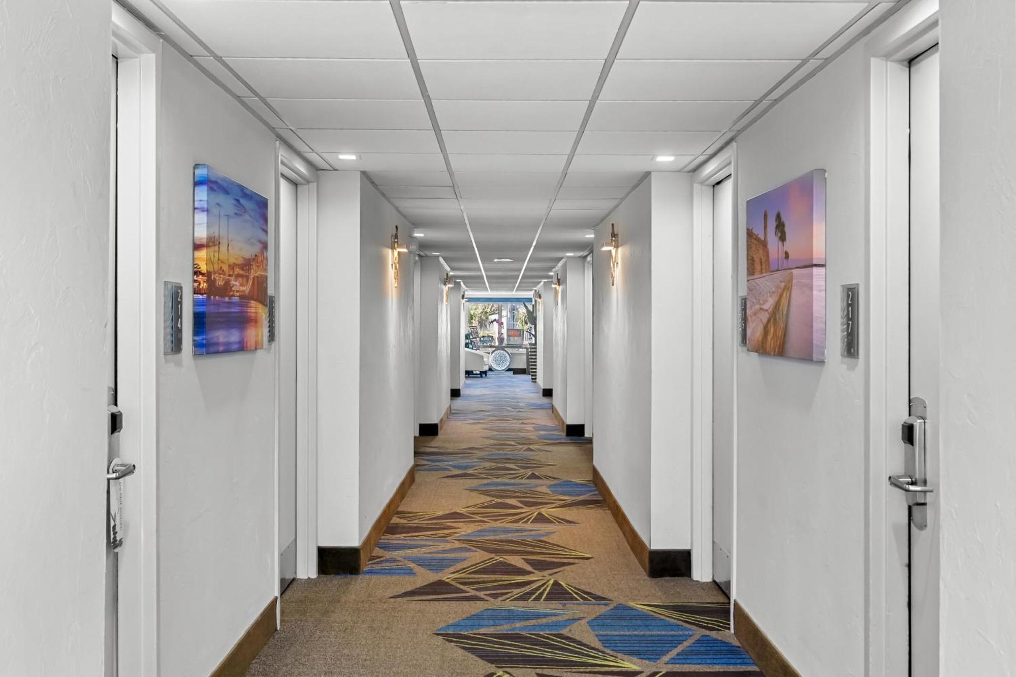 Ocean Sands Beach Inn (Adults Only) St. Augustine Buitenkant foto