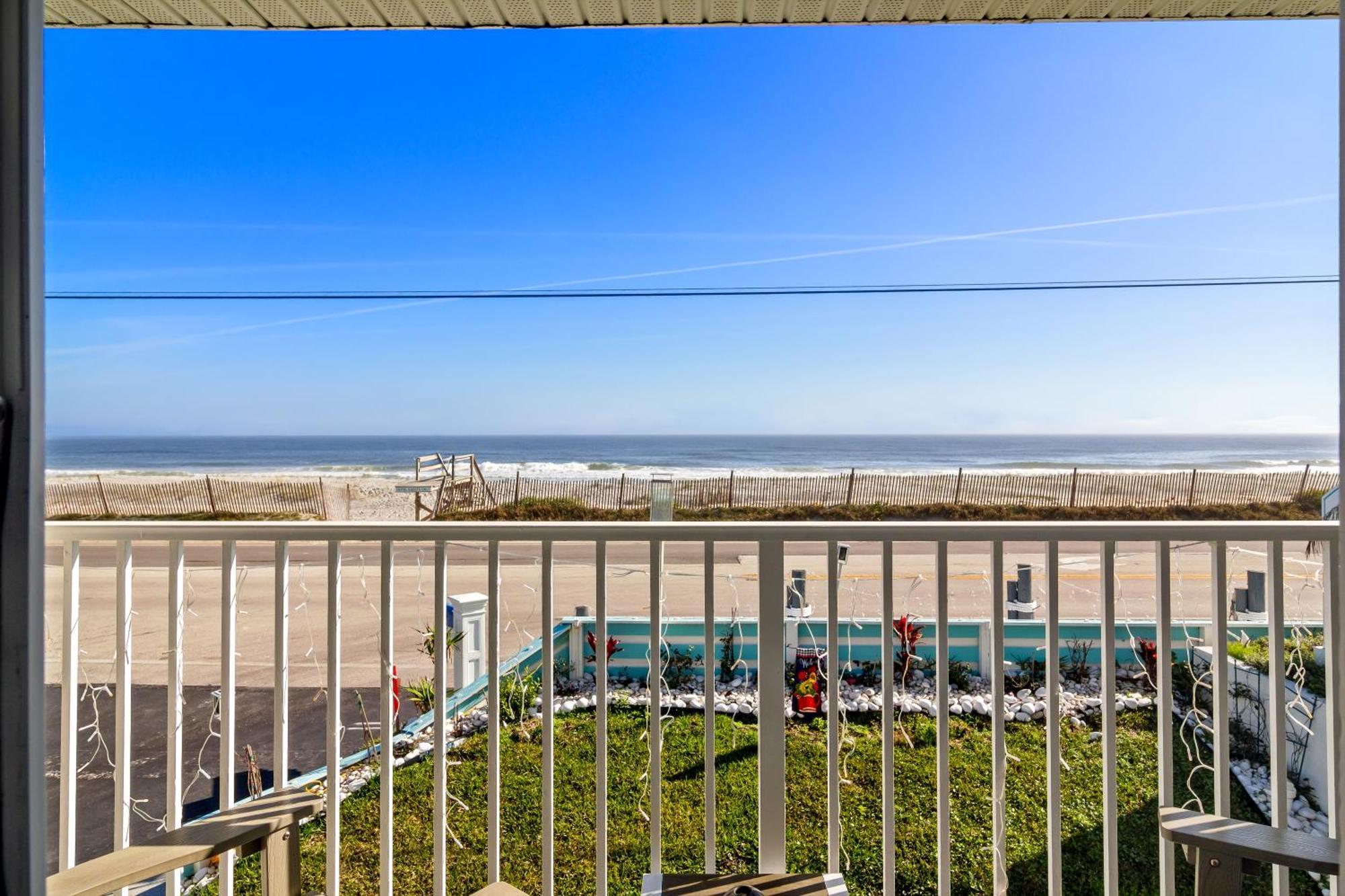 Ocean Sands Beach Inn (Adults Only) St. Augustine Buitenkant foto